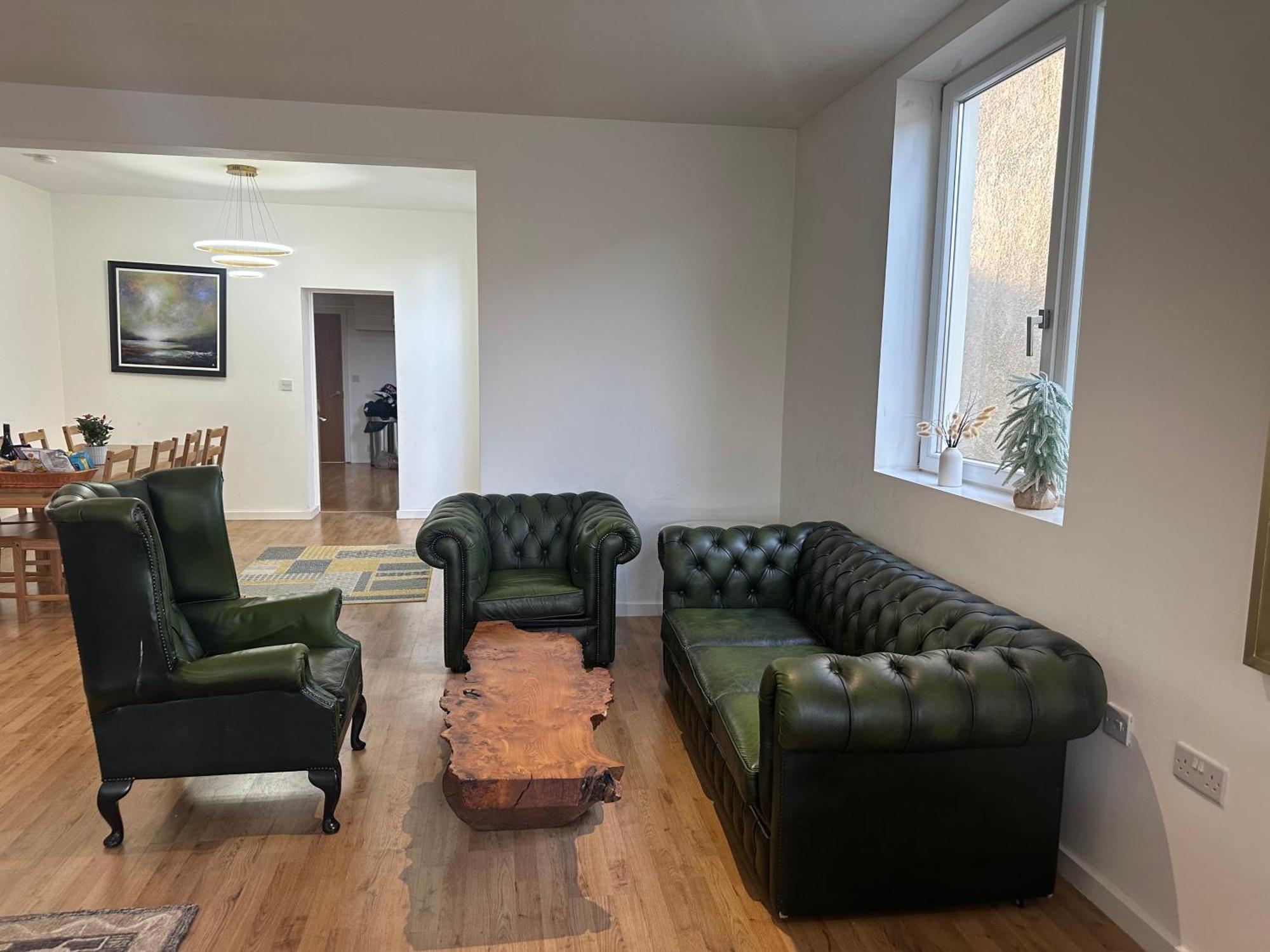 North London A Spacious 7 Bedroom House Accommodating Up To 18 People Complete With Own Gym And Table Tennis Eksteriør billede